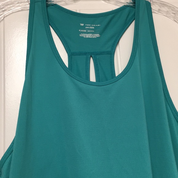 Workout tank - Picture 2 of 2
